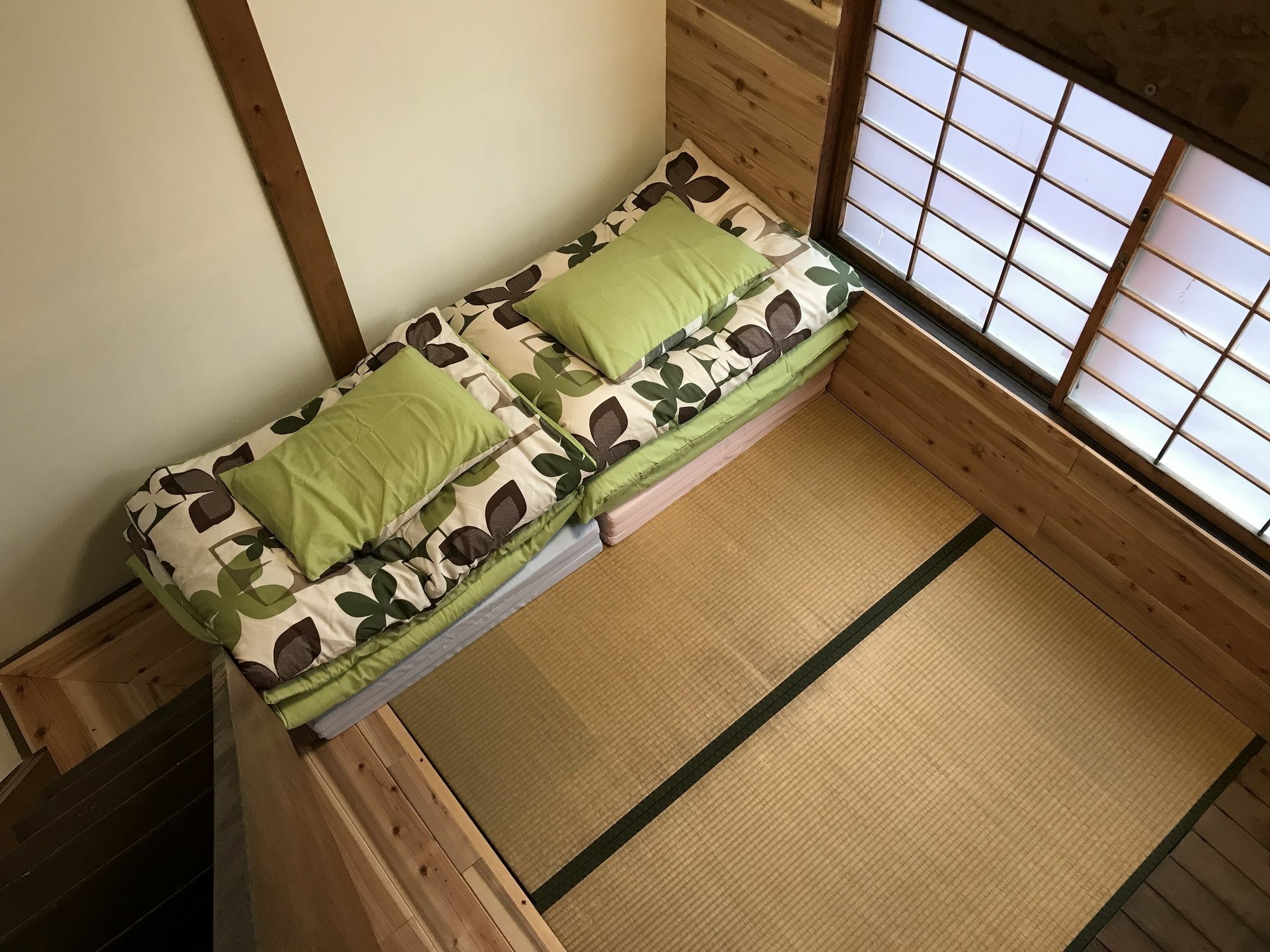 Guesthouse Daruma Takayama  Bagian luar foto