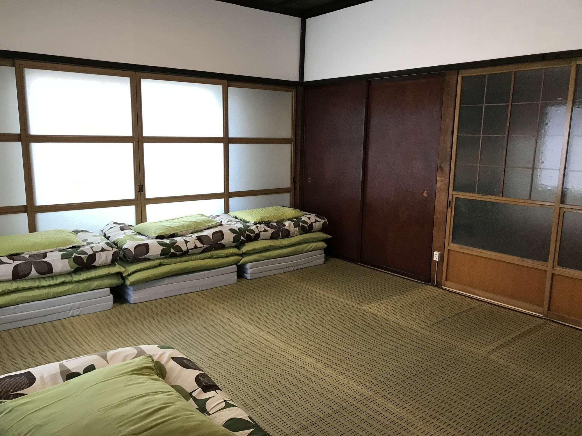 Guesthouse Daruma Takayama  Bagian luar foto